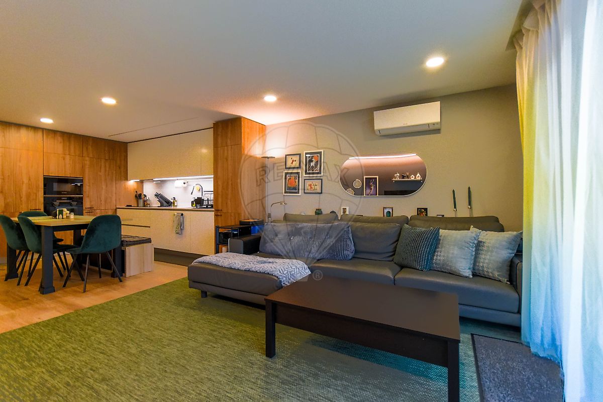 Apartamento T3 à venda em Vila Nova de Gaia