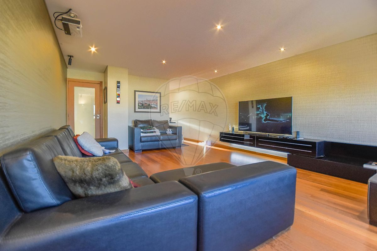 Apartamento T4 à venda em Matosinhos