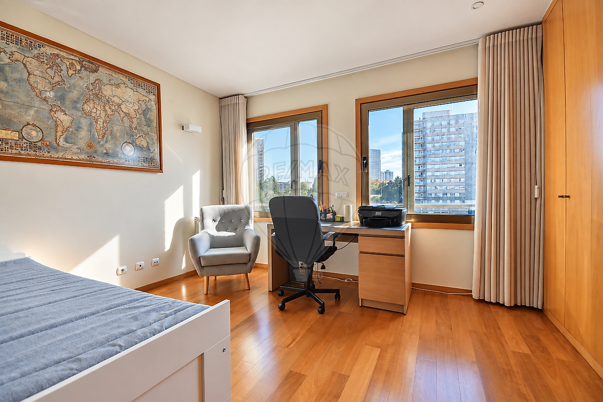 Apartamento T3 à venda em Lordelo do Ouro e Massarelos, Porto — foto 18