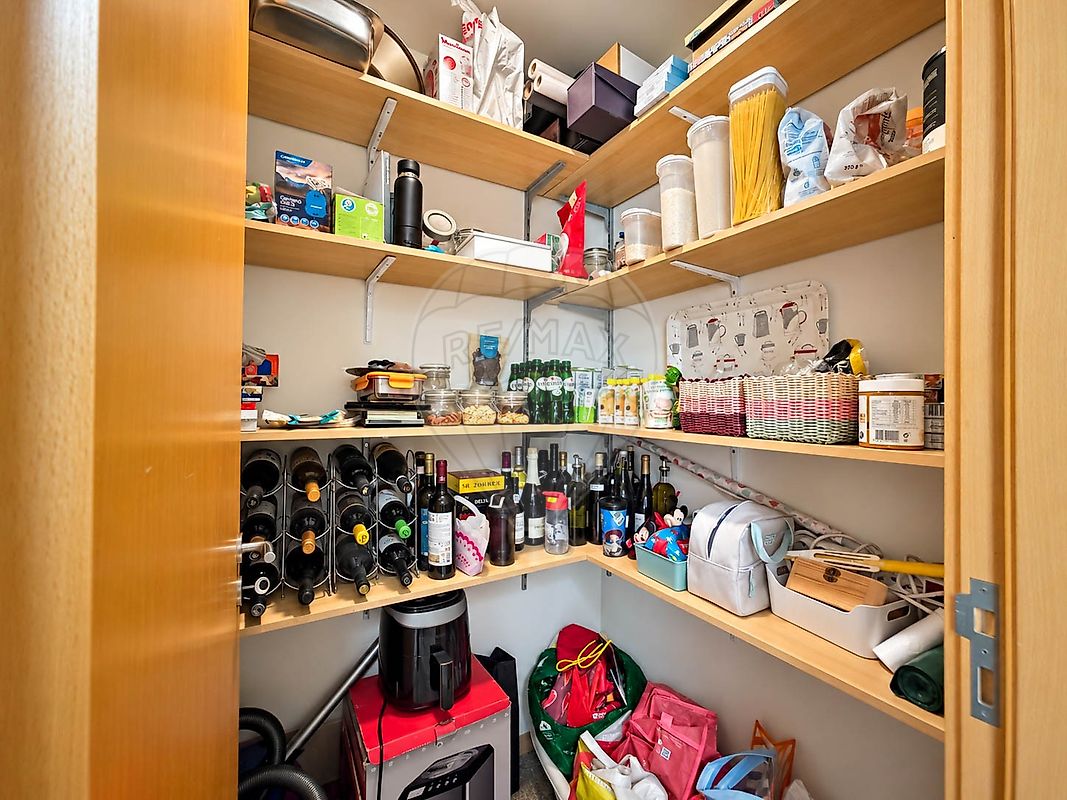 Apartamento T3 à venda em Lordelo do Ouro e Massarelos, Porto — foto 10