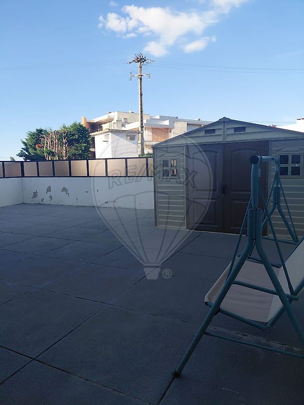 Apartamento T2 à venda em Maia