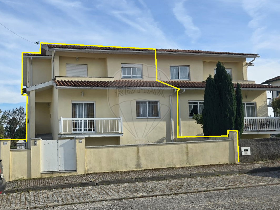 Moradia T4 para venda