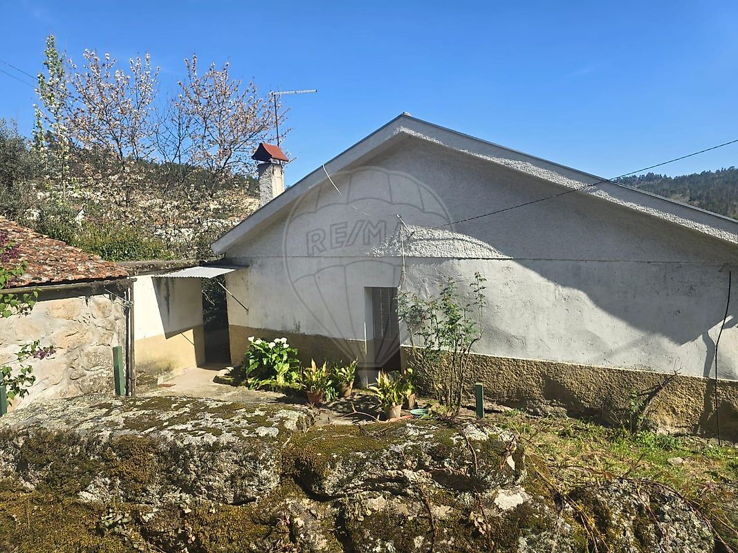 Moradia - Mangualde, Mesquitela e Cunha Alta, Mangualde, Viseu