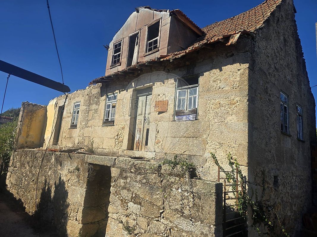 Moradia à venda em Mangualde