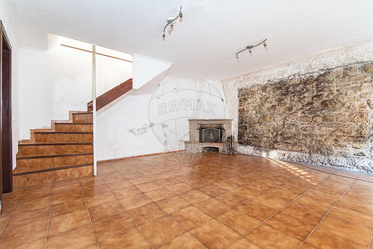 Moradia T2 para venda