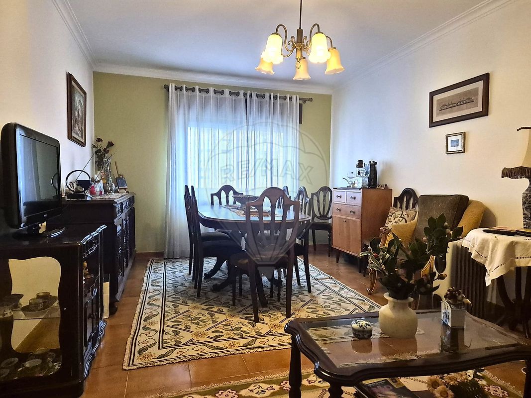 Apartamento T3 à venda em Sintra