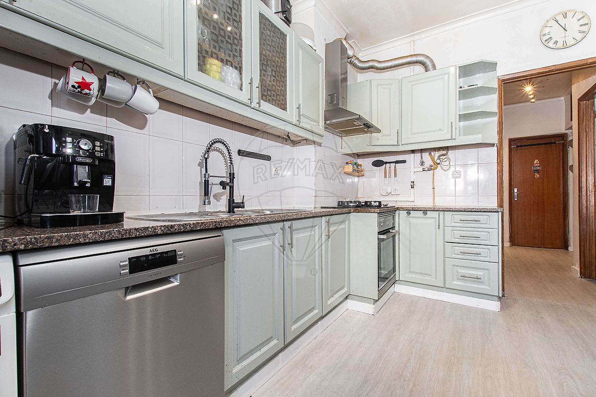 Apartamento T2 à venda em Sintra