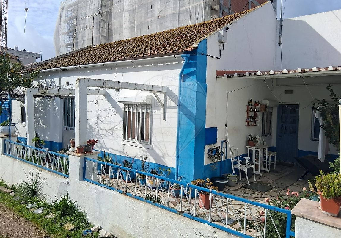 Moradia T4 à venda em Loures