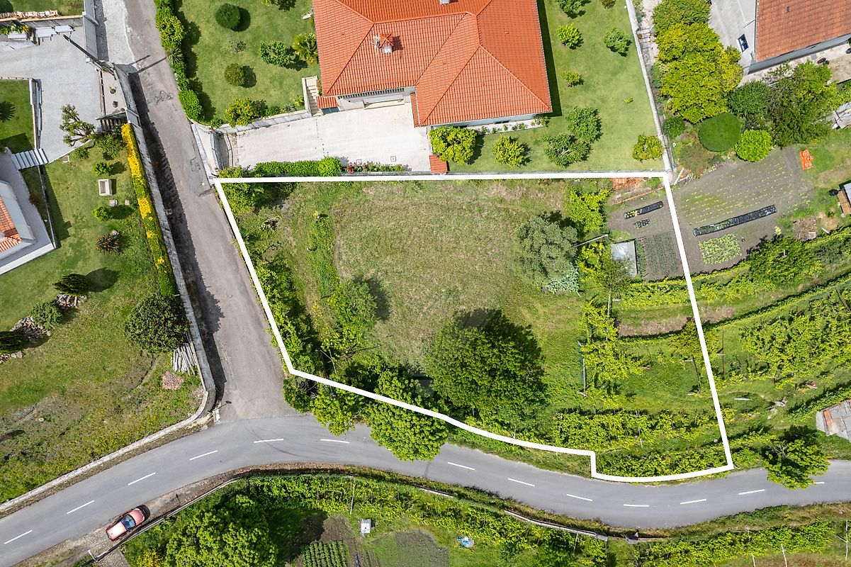 Terreno - Nogueira, Meixedo e Vilar de Murteda, Viana do Castelo, Viana do Castelo