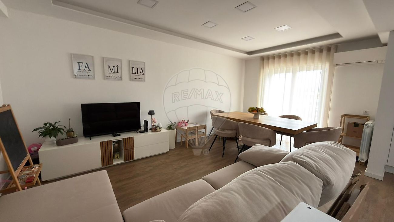 Apartamento T2 à venda em Seia