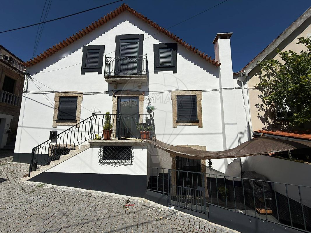 Moradia - Paranhos, Seia, Guarda
