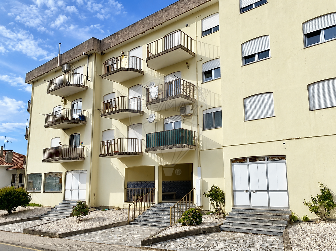 Apartamento T2 à venda em Seia