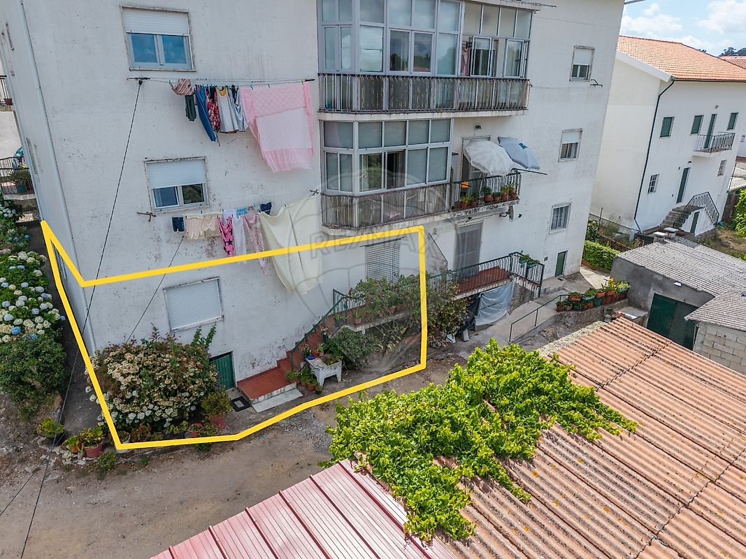 Apartamento T3 à venda em Oliveira do Hospital