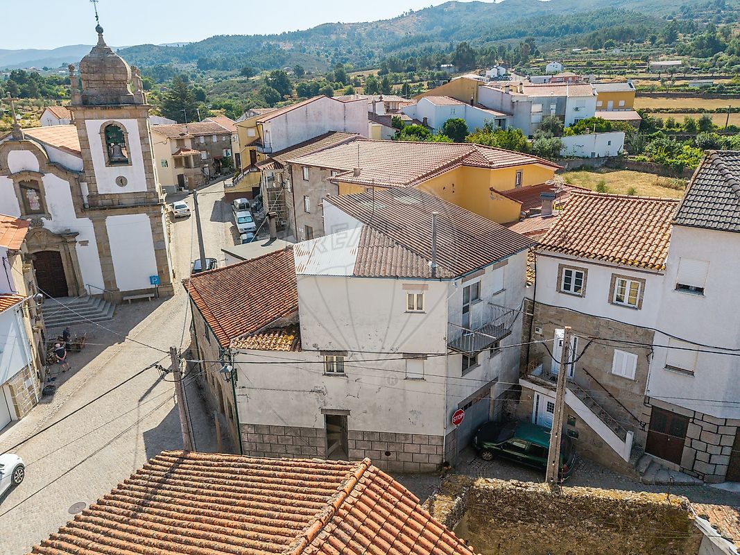 Moradia T3 à venda em Santa Marinha e São Martinho, Seia — foto 14