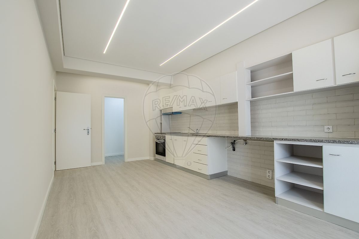 Apartamento T3 em Seia, São Romão e Lapa dos Dinheiros, €195.000