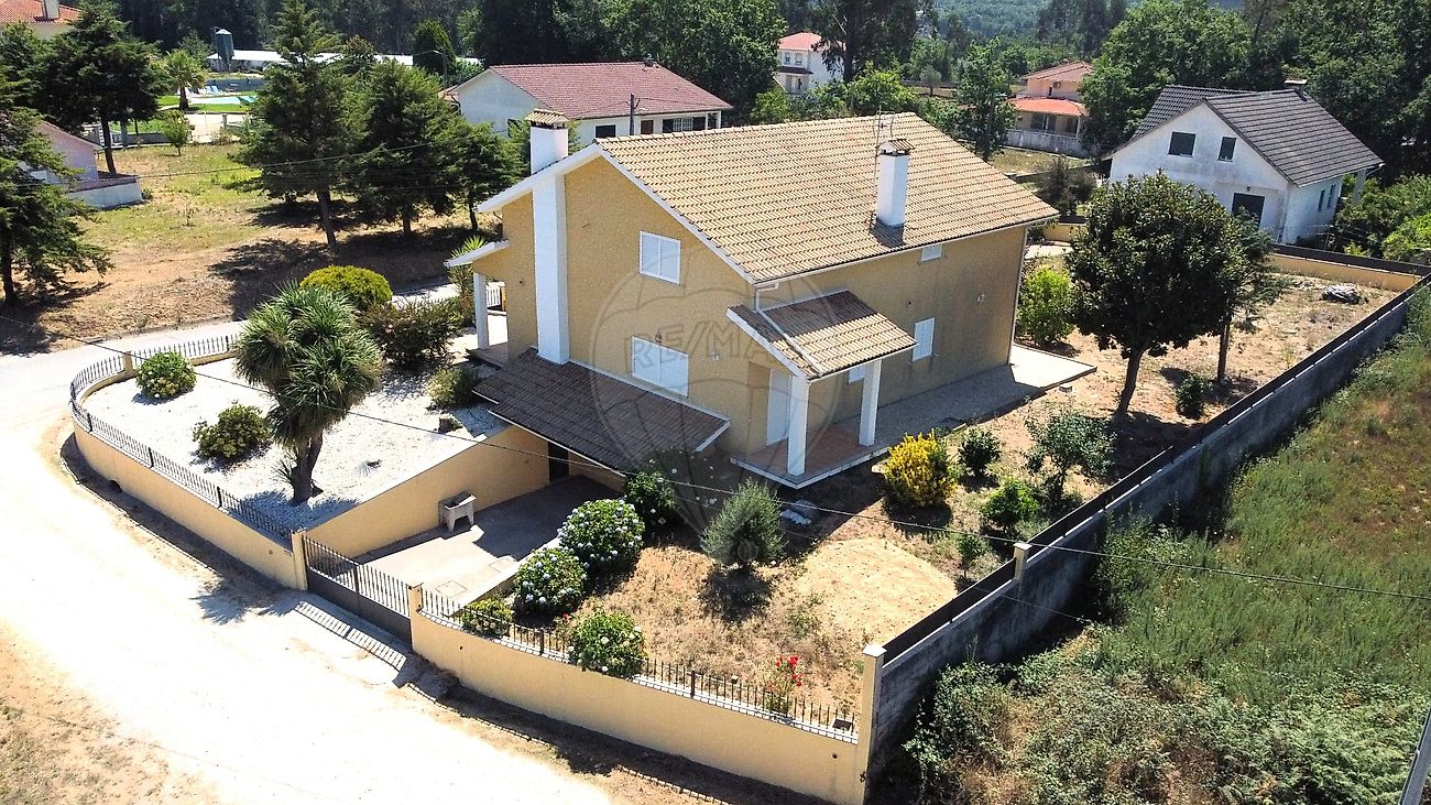 Moradia T4 à venda em Bordonhos, São Pedro do Sul — foto 6