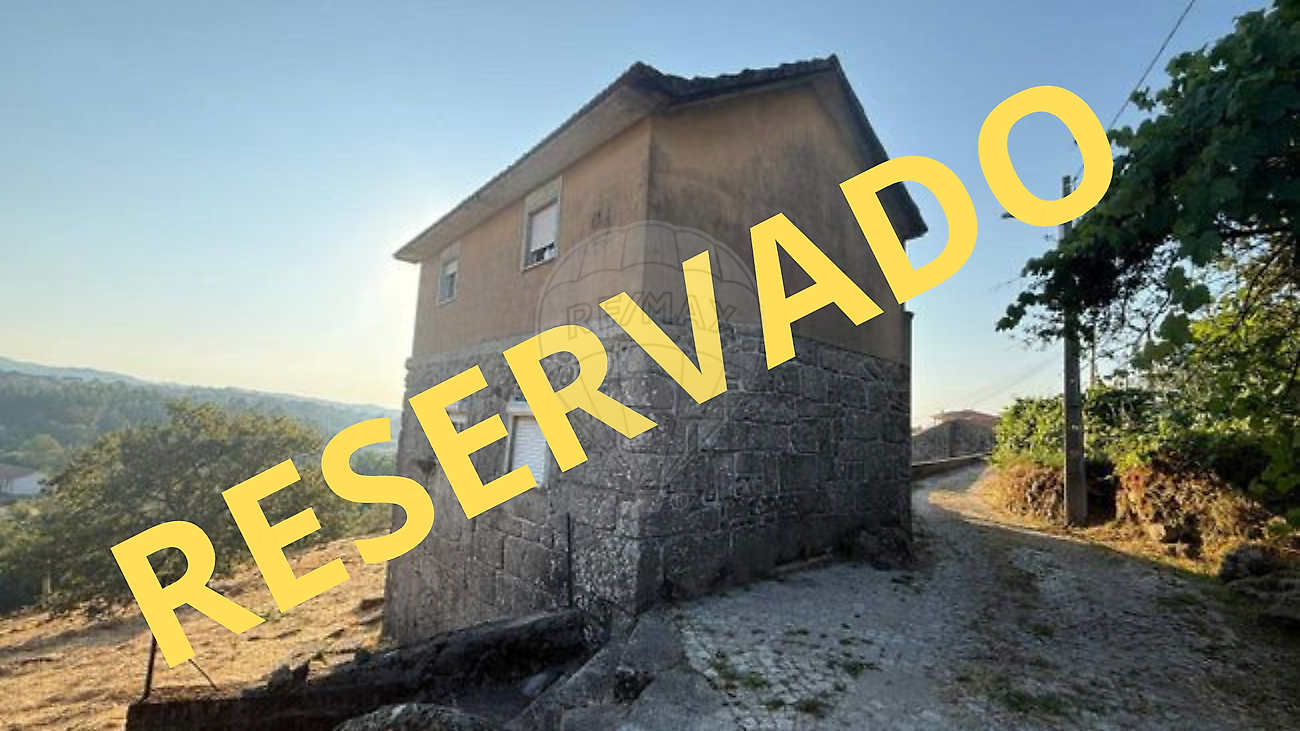 Moradia - Cambra e Carvalhal de Vermilhas, Vouzela, Viseu