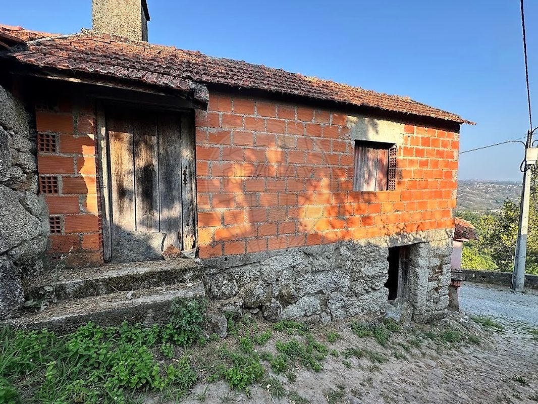 Apartamento à venda em São Pedro do Sul