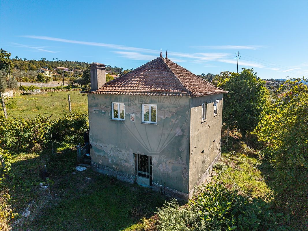 Moradia T2 - Vila Maior, São Pedro do Sul, Viseu