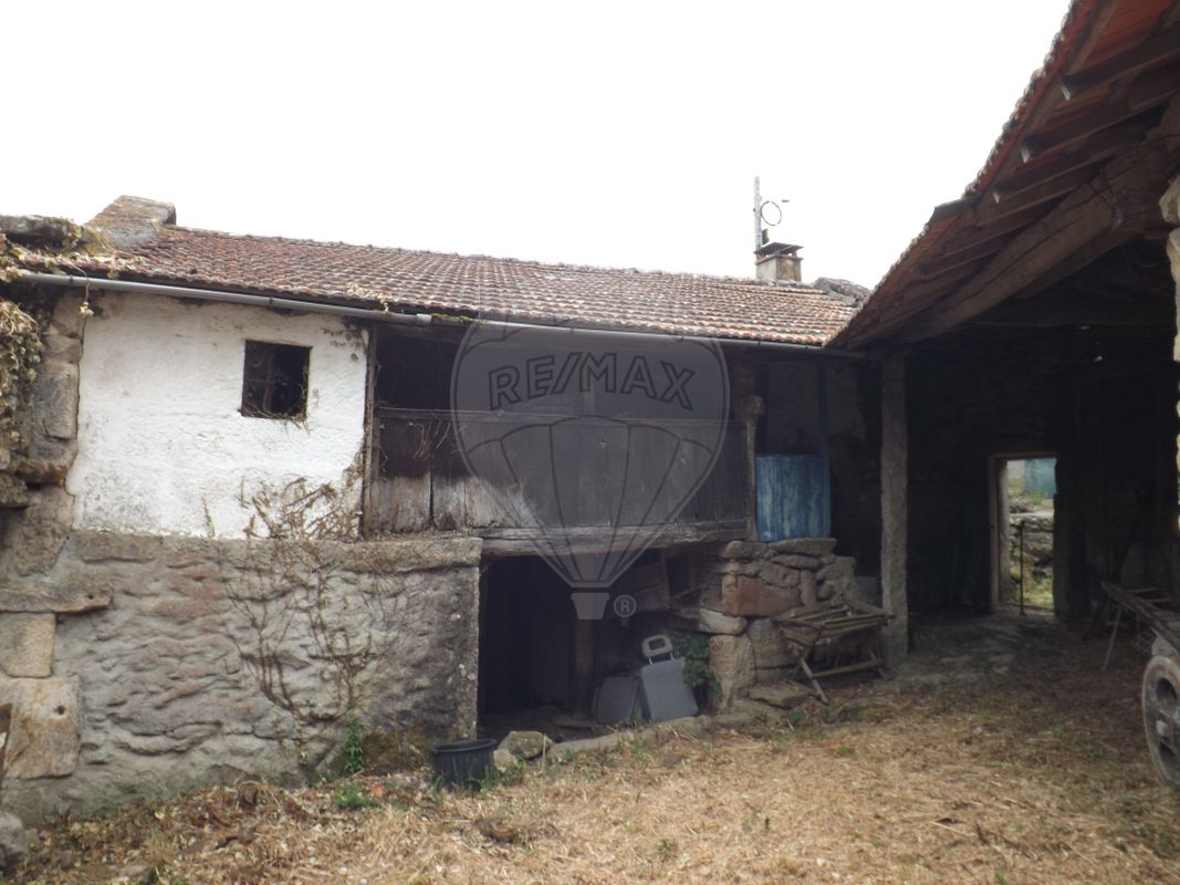 Moradia T2 para venda