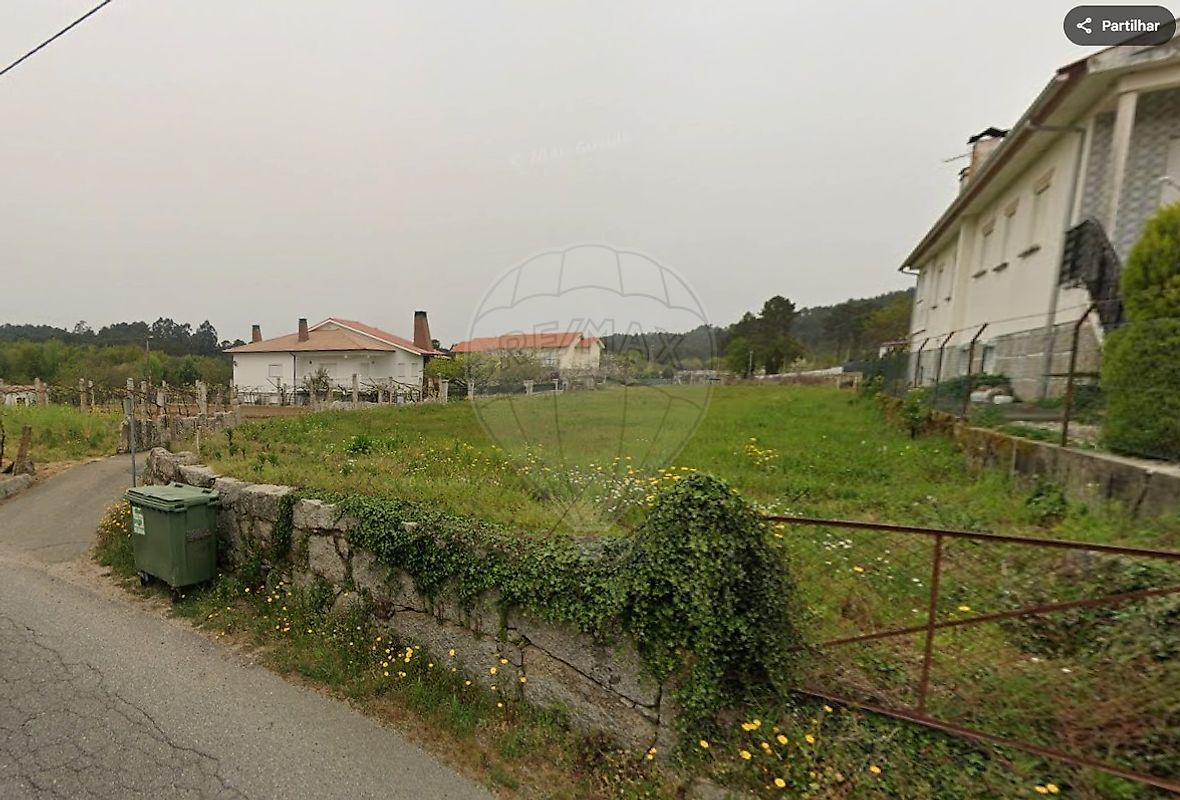 Terreno à venda em Valença