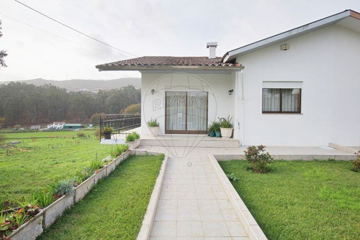 Moradia T3 para venda