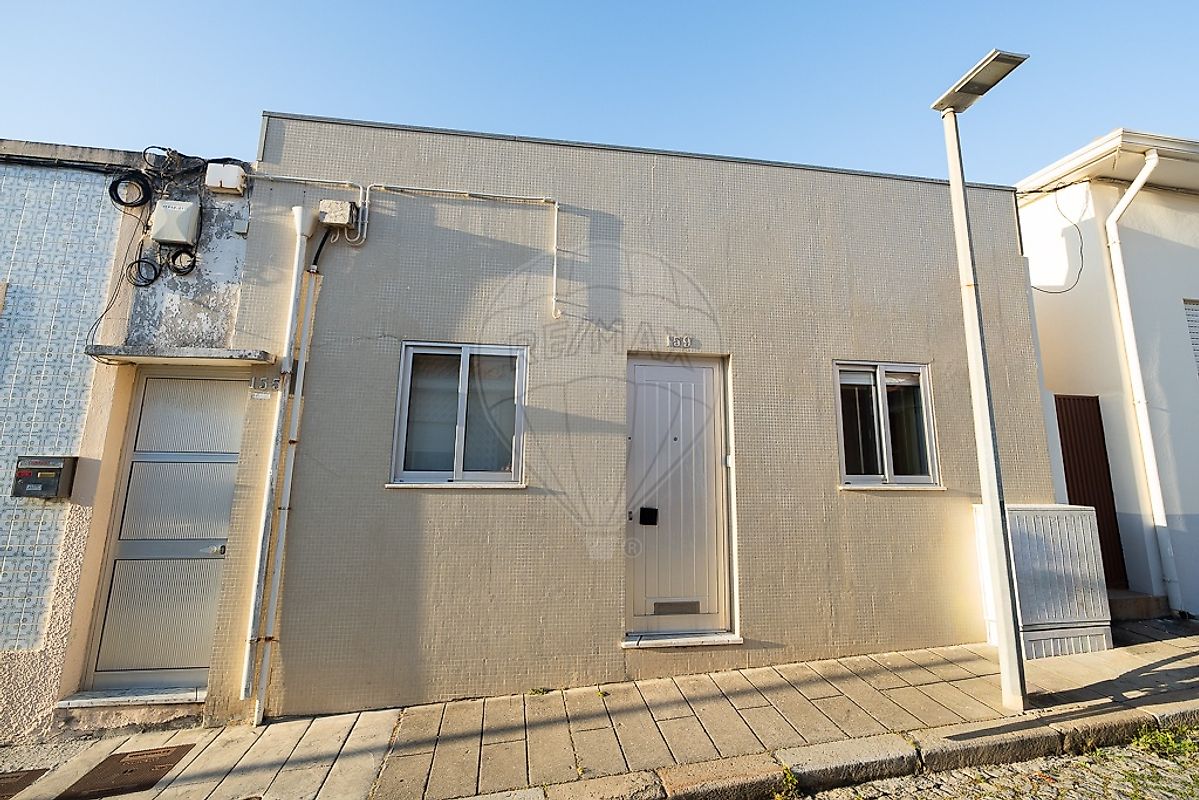 Moradia T2 à venda em Espinho