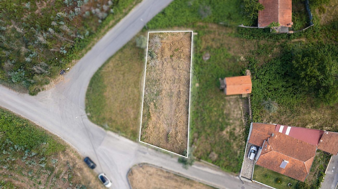 Terreno à venda em Albergaria-a-Velha
