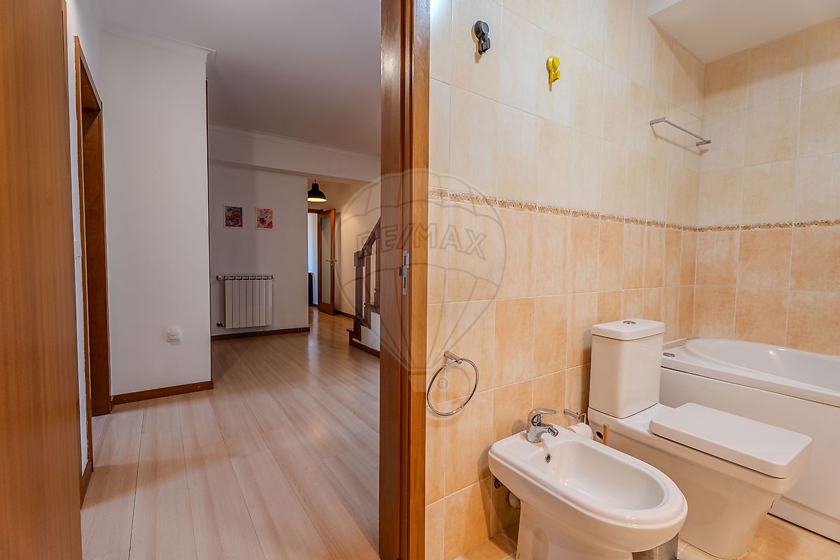 Apartamento T3 à venda em Requeixo, Nossa Senhora de Fátima e Nariz, Aveiro — foto 19