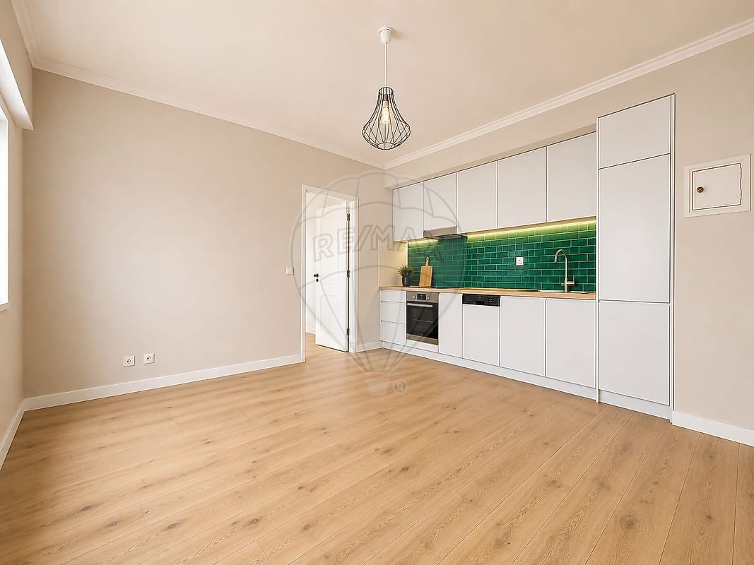 Apartamento T1 à venda em Amadora