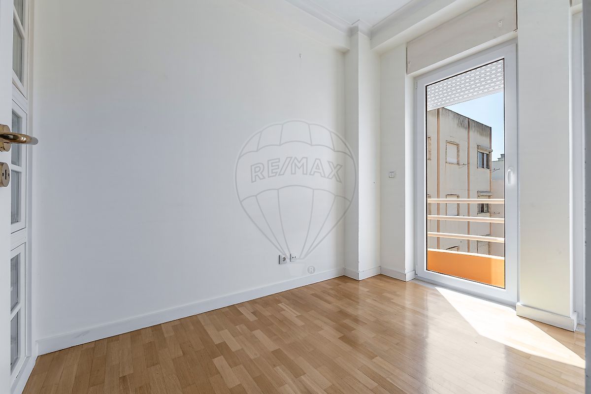 Apartamento T4 à venda em Torres Vedras (São Pedro, Santiago, Santa Maria do Castelo e São Miguel) e Matacães, Torres Vedras — foto 25