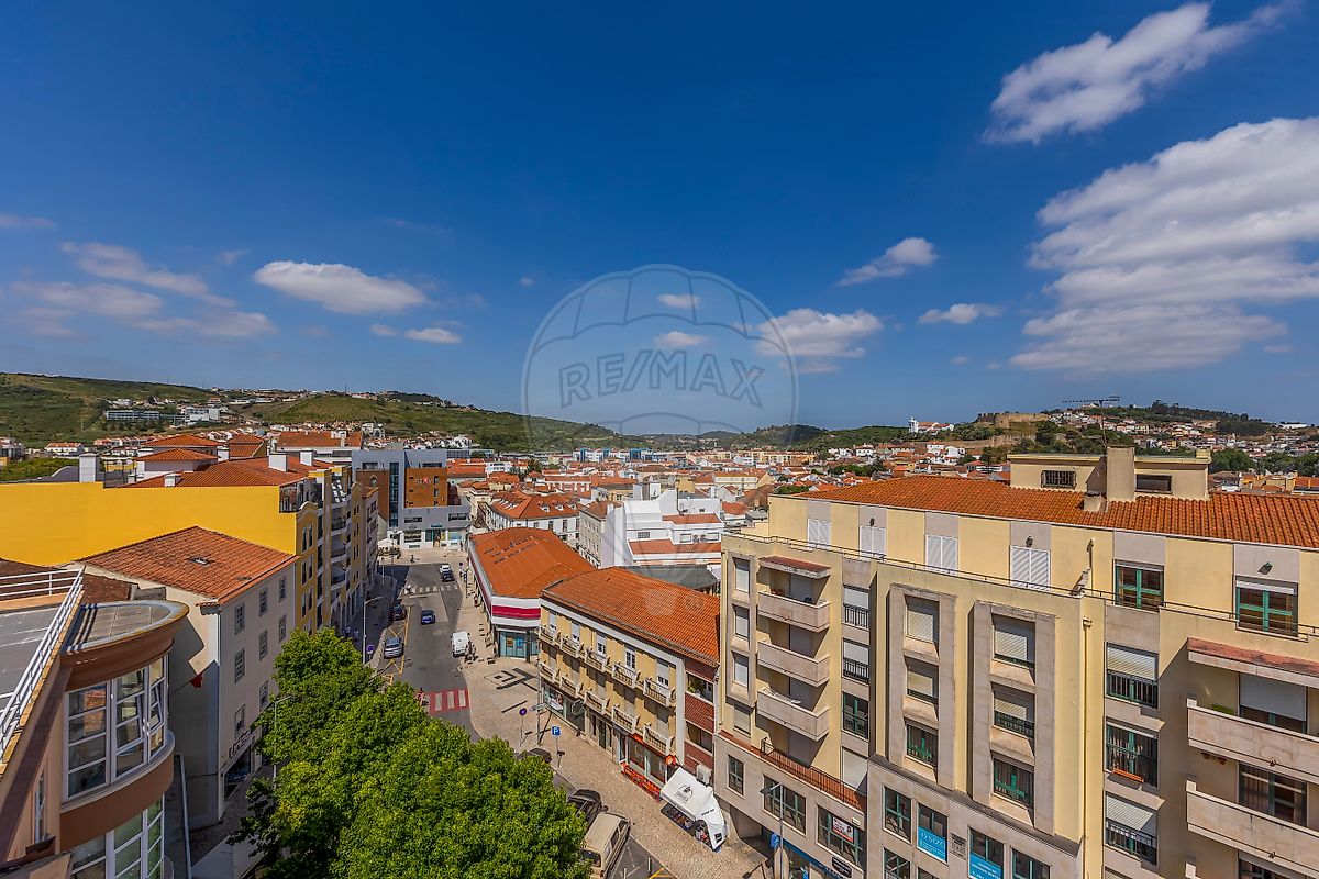 Apartamento T4 à venda em Torres Vedras (São Pedro, Santiago, Santa Maria do Castelo e São Miguel) e Matacães, Torres Vedras — foto 37