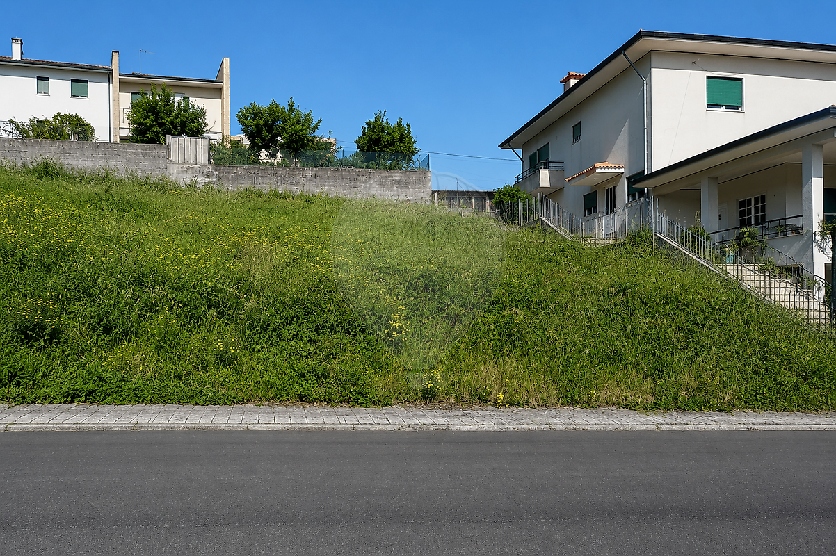 Terreno - Coronado (São Romão e São Mamede), Trofa, Porto