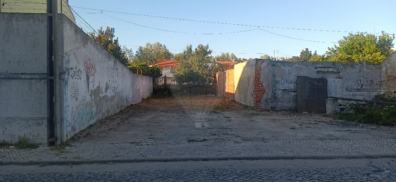 127301012-1