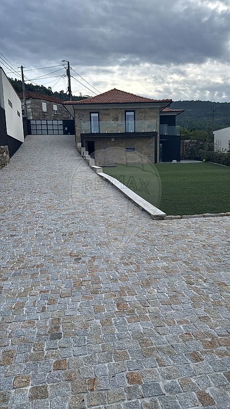 Moradia - Rebordões, Santo Tirso, Porto