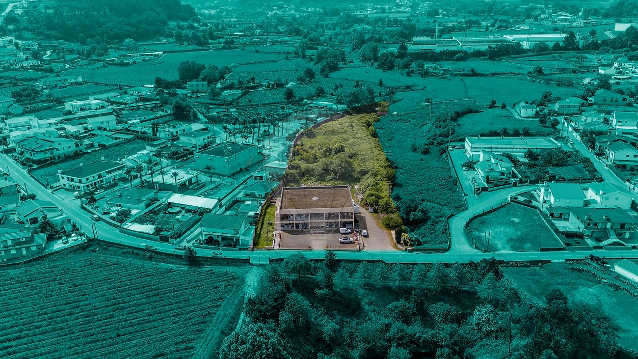 Armazém - Vila Nova do Campo, Santo Tirso, Porto