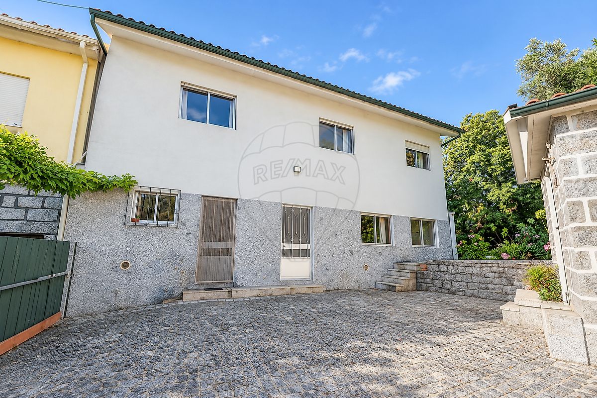 Moradia T3 - Monsul, Póvoa de Lanhoso, Braga