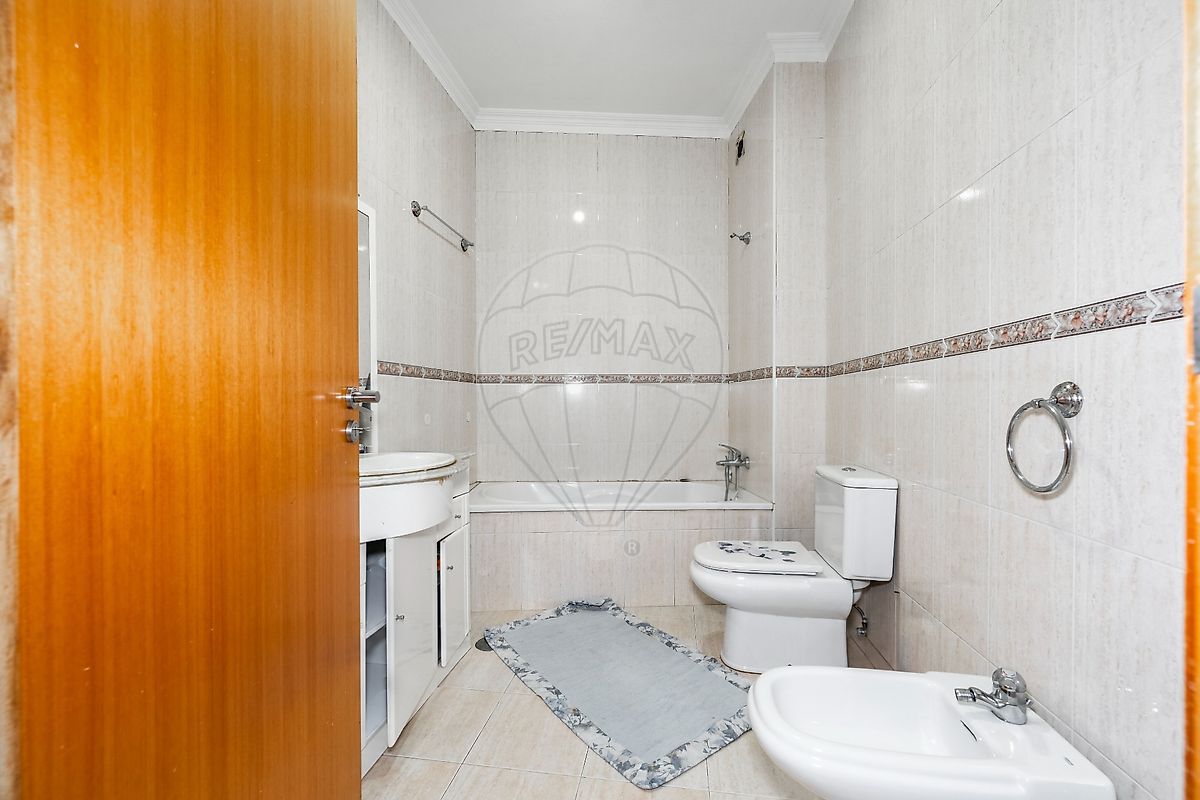 Apartamento T2 à venda em Vila Nova de Famalicão e Calendário, Vila Nova de Famalicão — foto 17