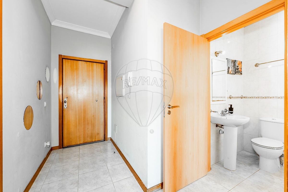 Apartamento T2 à venda em Vila Nova de Famalicão e Calendário, Vila Nova de Famalicão — foto 12
