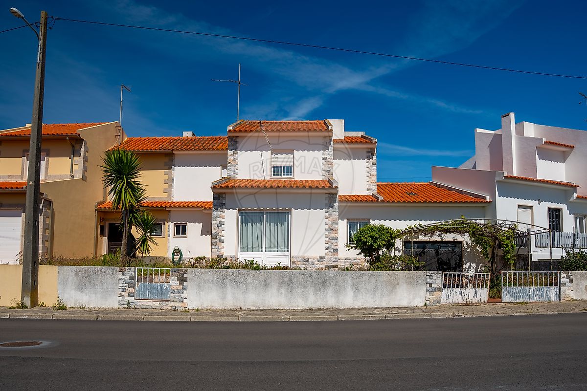 Moradia T4 à venda em Nazaré
