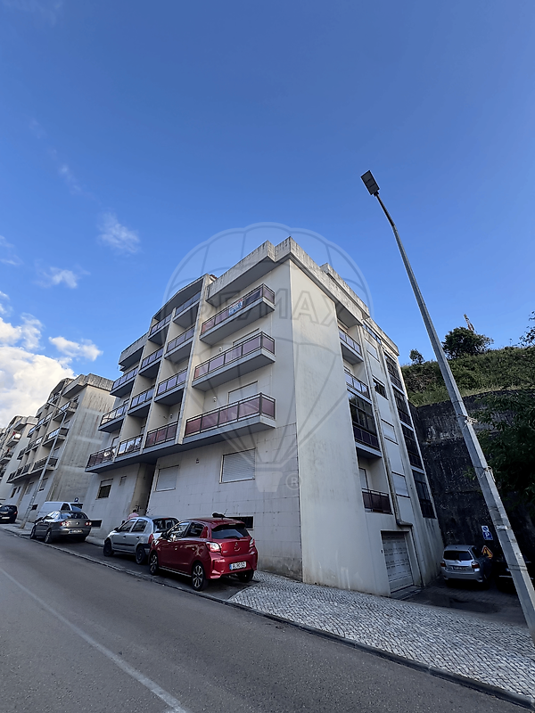 Apartamento T3 à venda em Leiria