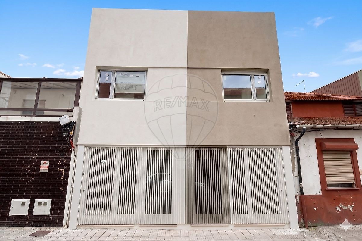 Apartamento T2 à venda em Ramalde, Porto — foto 2