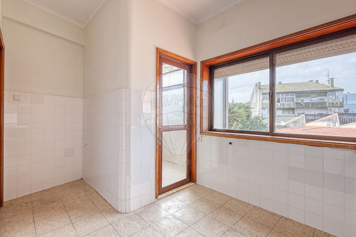 Apartamento T2 à venda em Porto