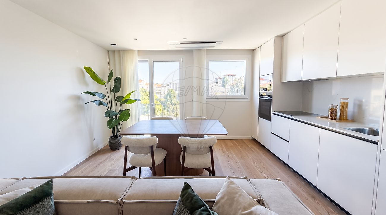 Apartamento T2 à venda em Porto