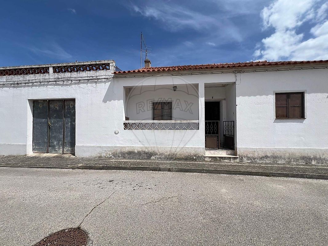 Moradia T3 à venda em Alcácer do Sal