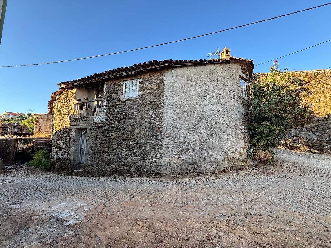 Apartamento T2 à venda em Alfândega da Fé
