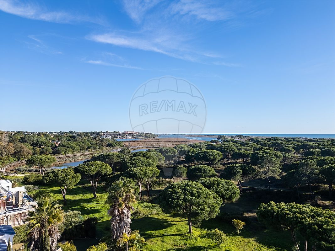 Apartamento T5 à venda em Loulé