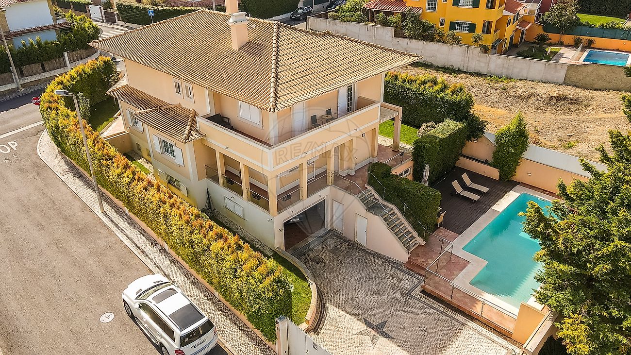 Apartamento T5 à venda em Cascais