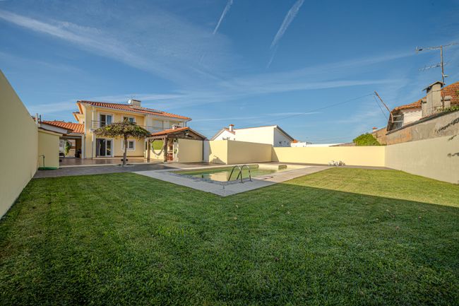 Moradia T4