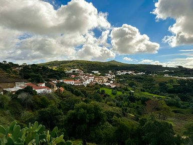 Moradia T2 · Marmelete